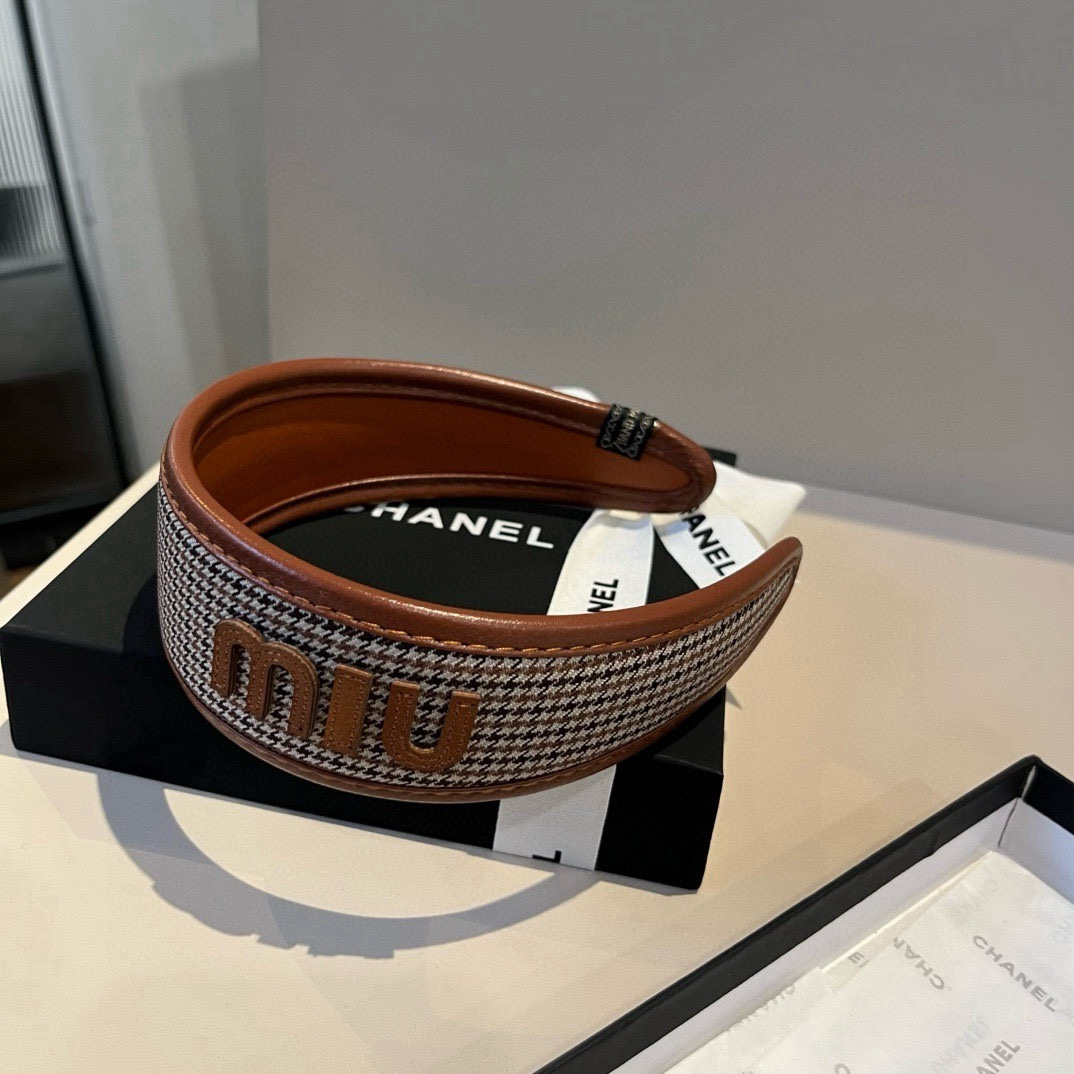 Miu Miu Wide Hair Band