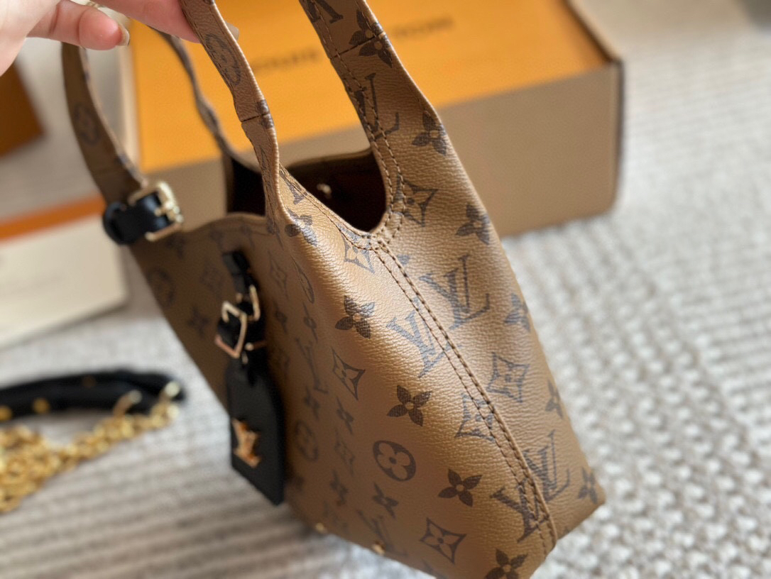 Louis Vuitton LV New Handbags
