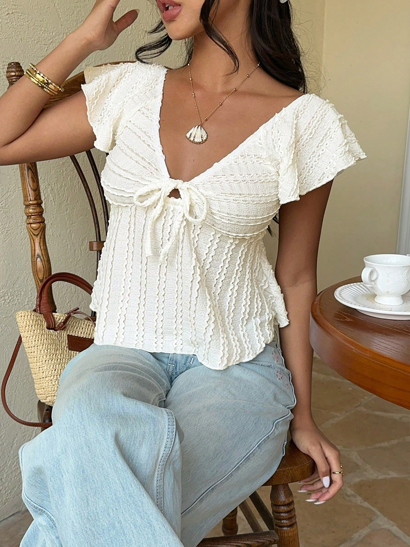 Women's Textured Ruched Front Tie Ruffle Short Sleeve Top