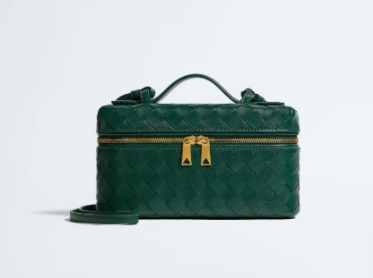 Bottega Emerald Green Bang Bang Vanity case