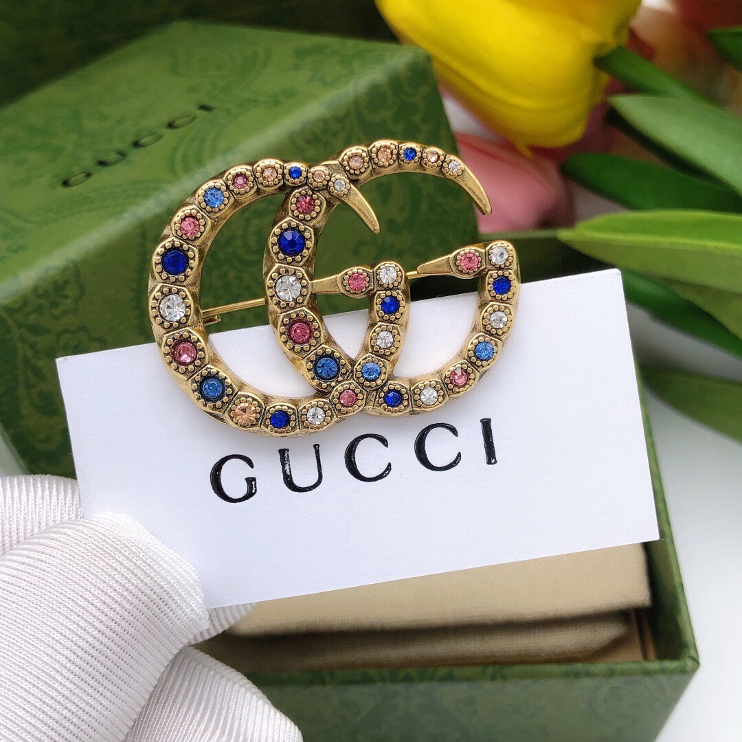 Gucci Double G Crystal Brooch - KAIROO