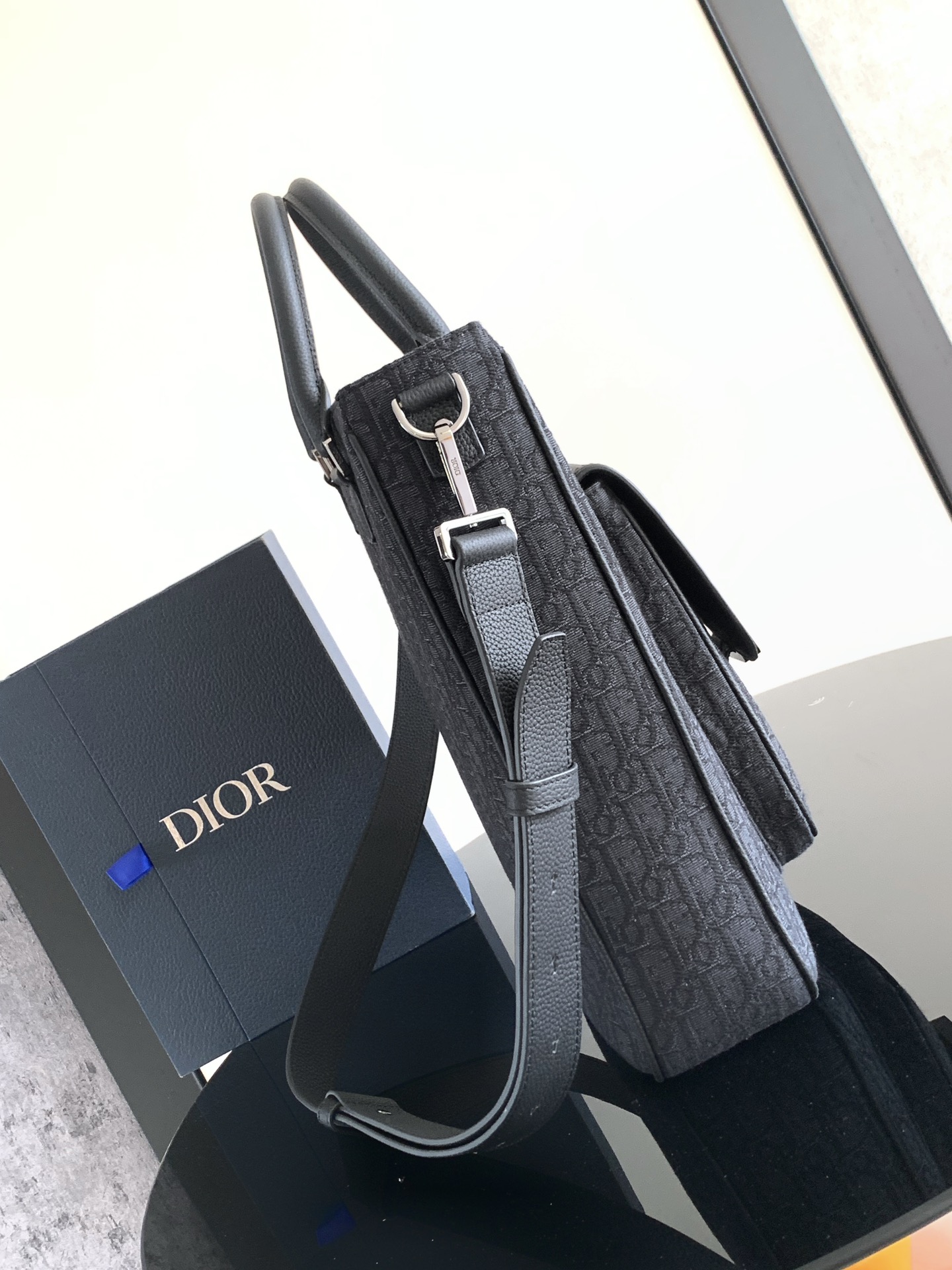 Men's Dior Saddle Tote in Black Oblique Jacquard and leather