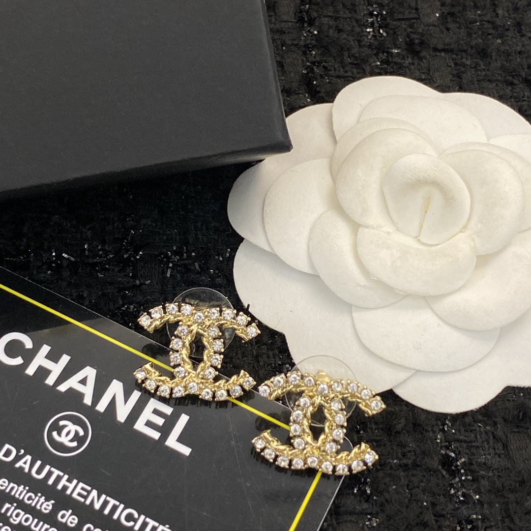 Chanel Fashion CC Earrings