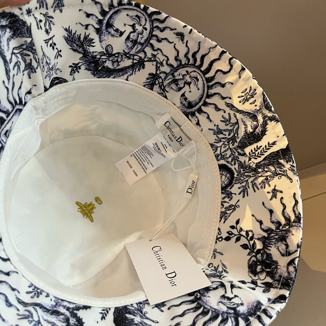 Dior Classic Bucket Hat
