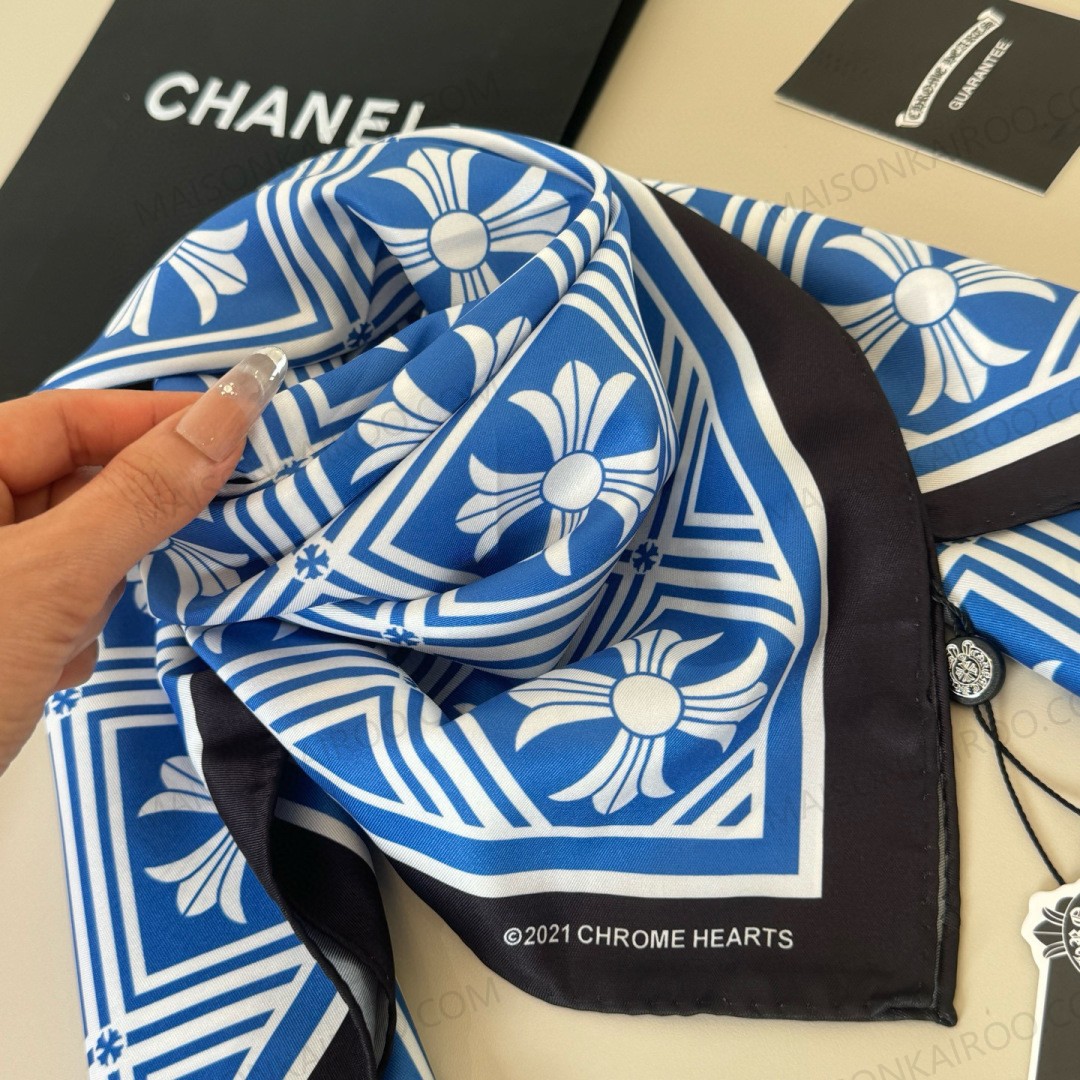 Chanel Geometric Floral Grid 90 Square Scarf - KAIROO