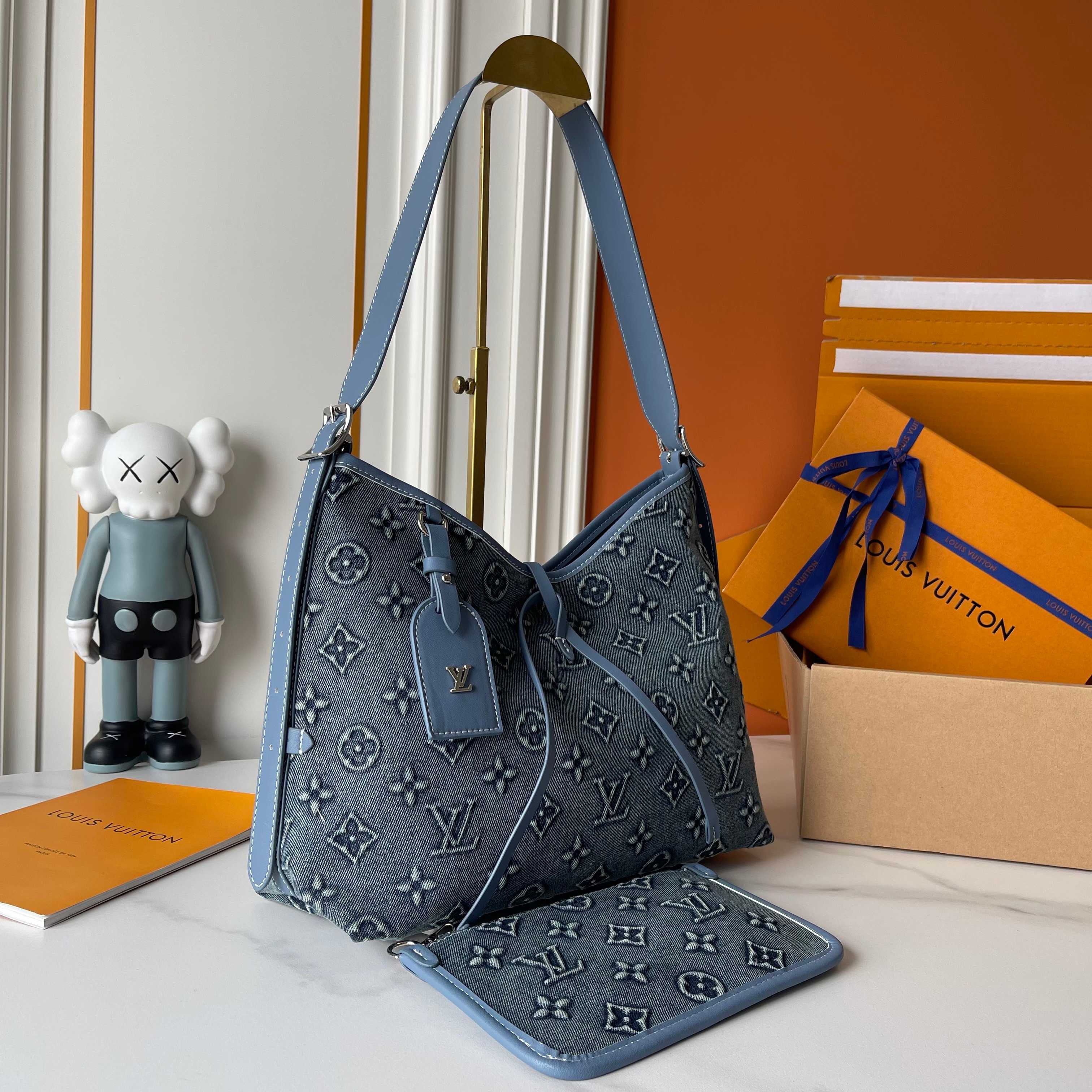 Louis Vuitton LV Carry All Bag