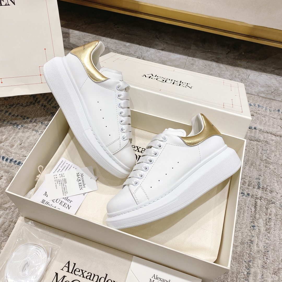 Alexander McQueen Oversized Unisex Sneaker