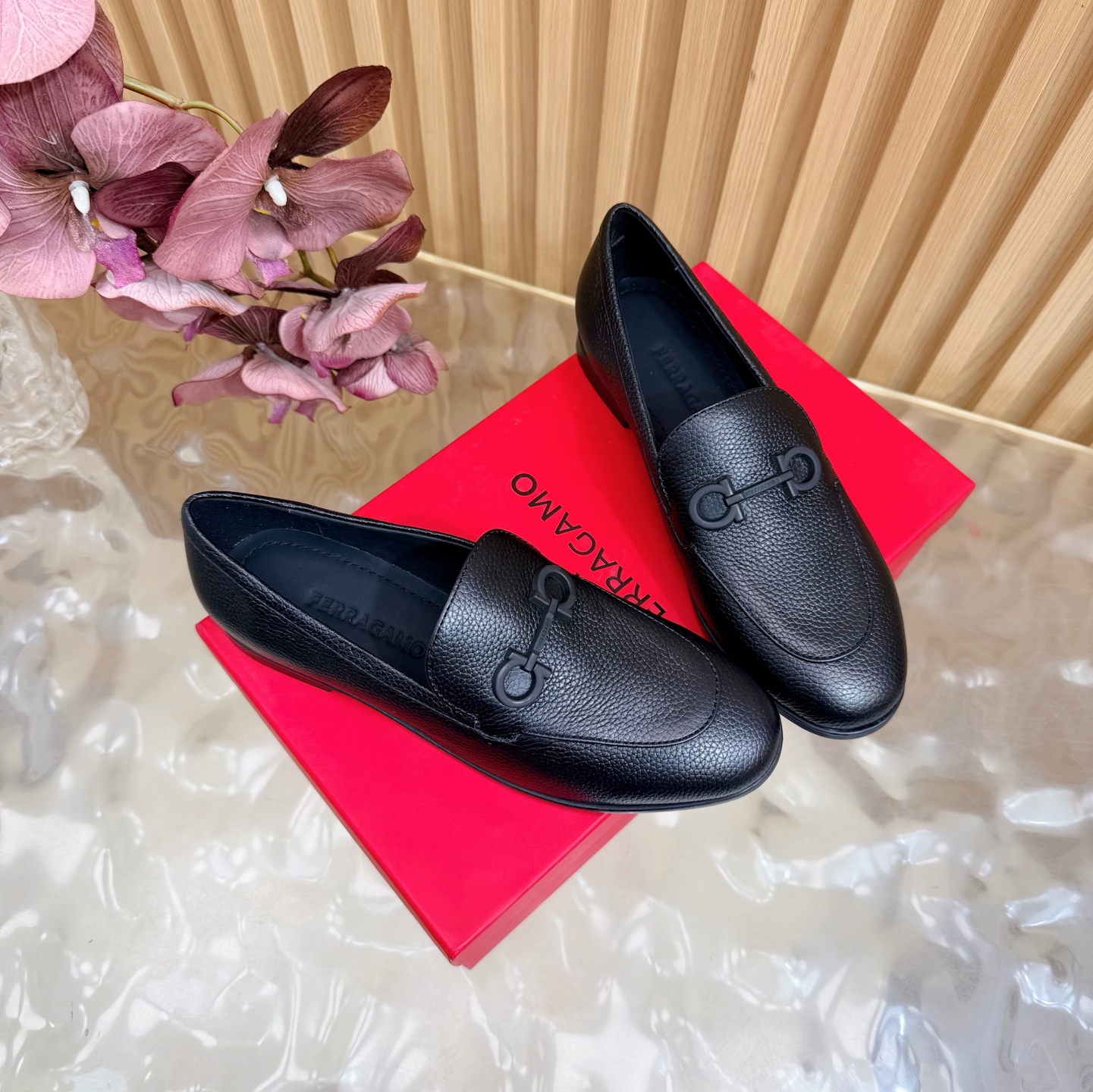 Ferragamo Loafer in soft grained calfskin