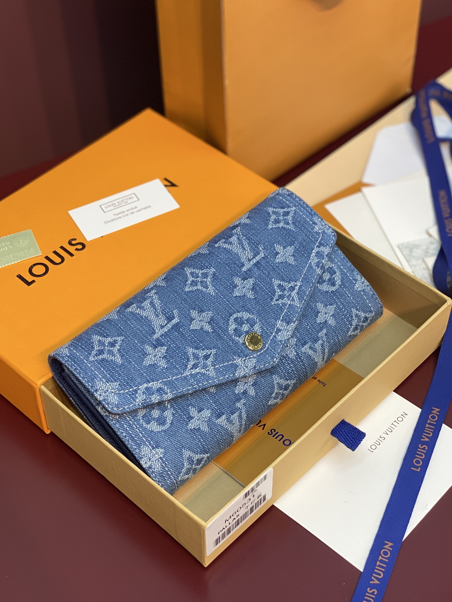 M28280 LV Sarah Wallet Monogram Blue Denim