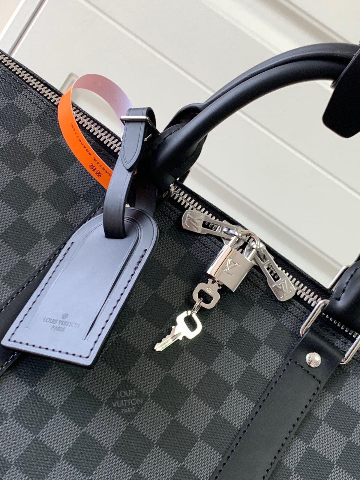 Louis Vuitton LV keepall 50 Bag