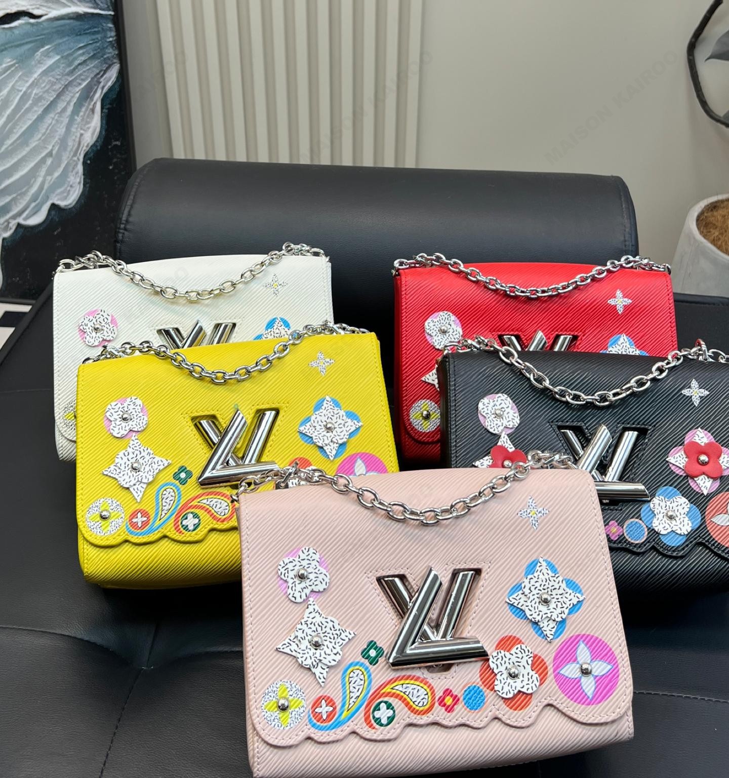 Louis Vuitton LV Twist Lock MM Epi Leather Studded Floral Scalloped Applique Chain Shoulder Bag - KAIROO