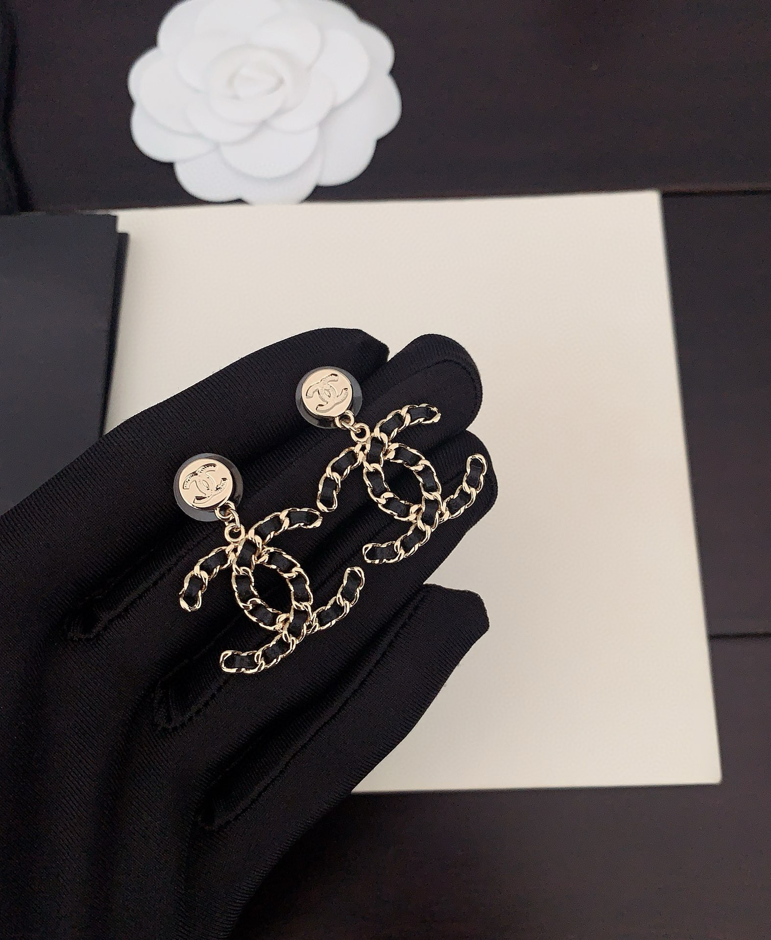 Chanel Fashion Earrings