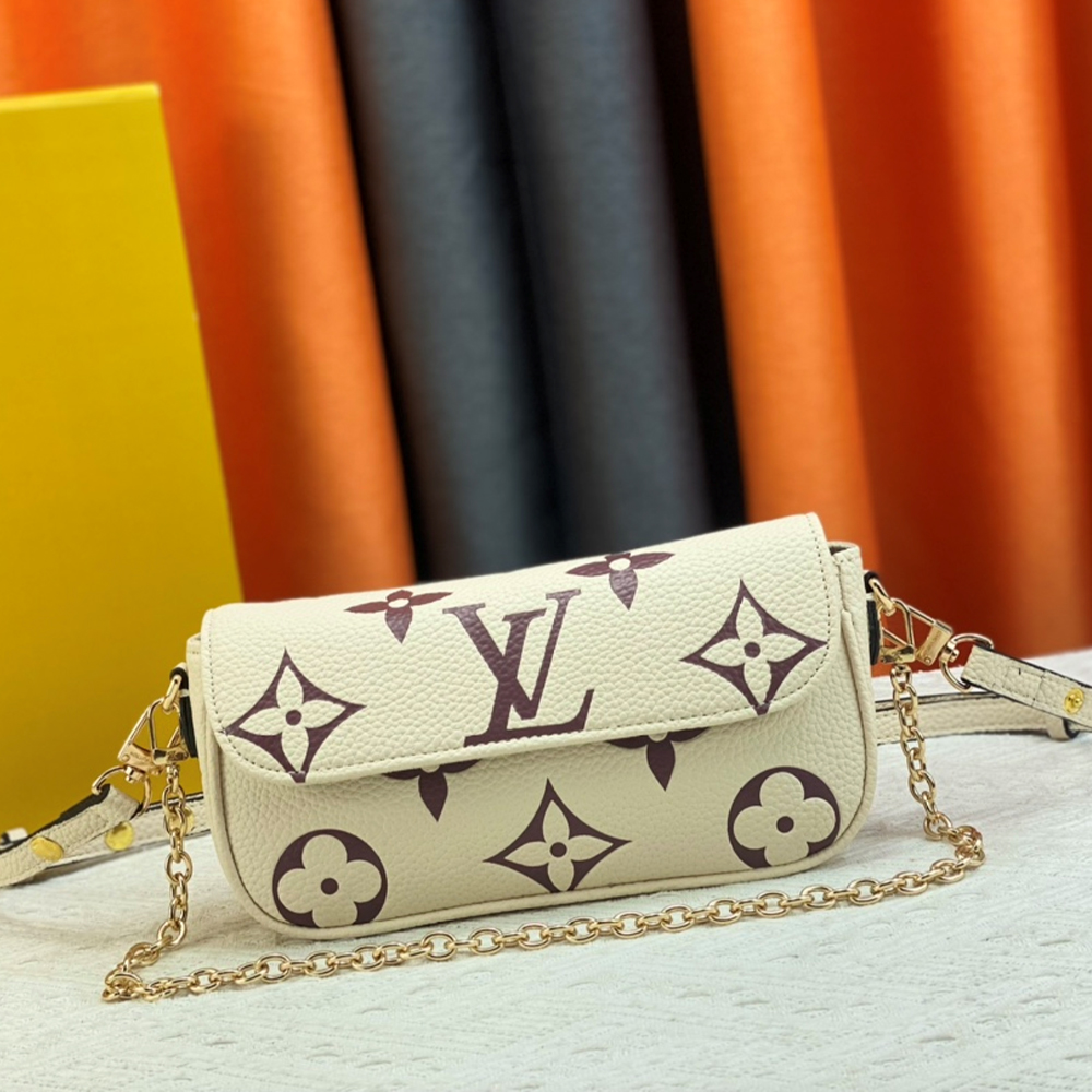 Louis Vuitton LV Leather Baguette Shoulder Handbag M82210&M81911