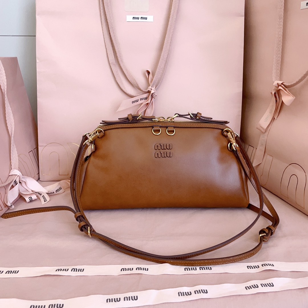 Miu Miu Cognac Caprice leather clutch 5BF130