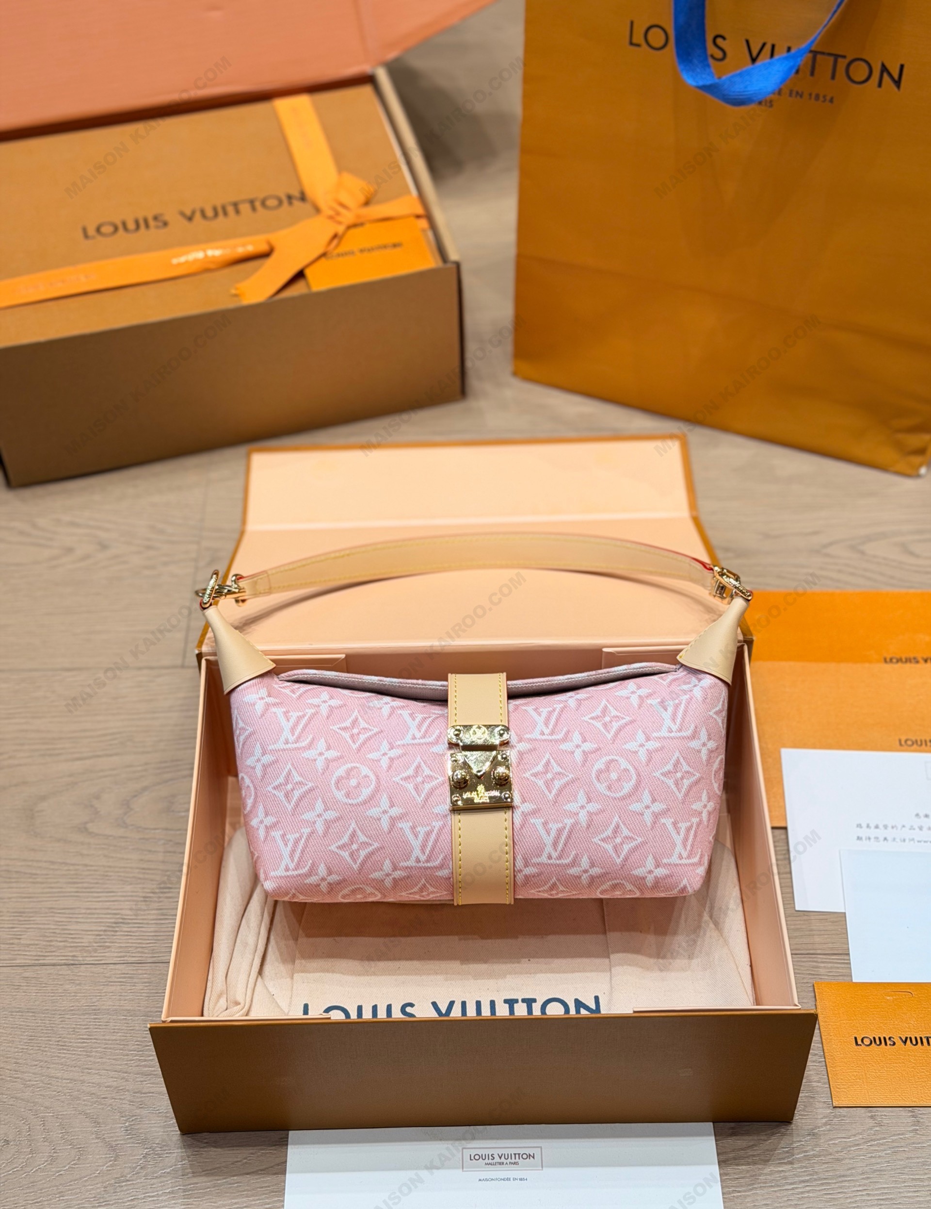 Louis Vuitton LV Pochette Mia Pink Denim Monogram S-Lock Horizontal Baguette Hobo Croissant Shoulder Bag - KAIROO