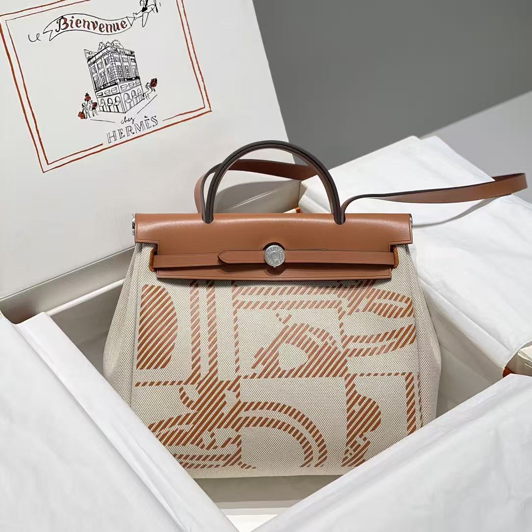 Hermes new printed pattern handbag