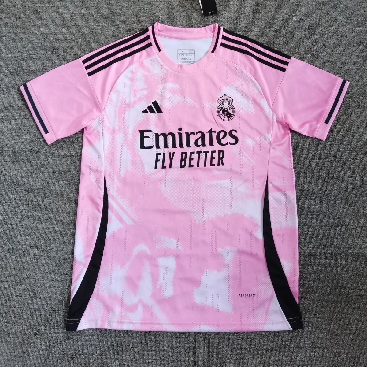 Real Madrid Pink Man Jersey 25/26