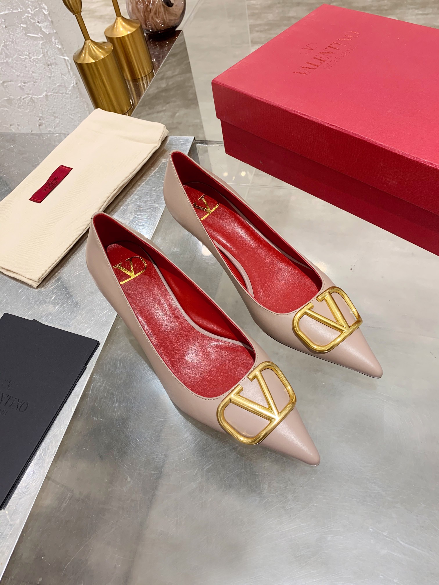 Valentino Garavani Poudre Pointed Toe Gold VLogo Red Leather Lining Kitten Heels - KAIROO