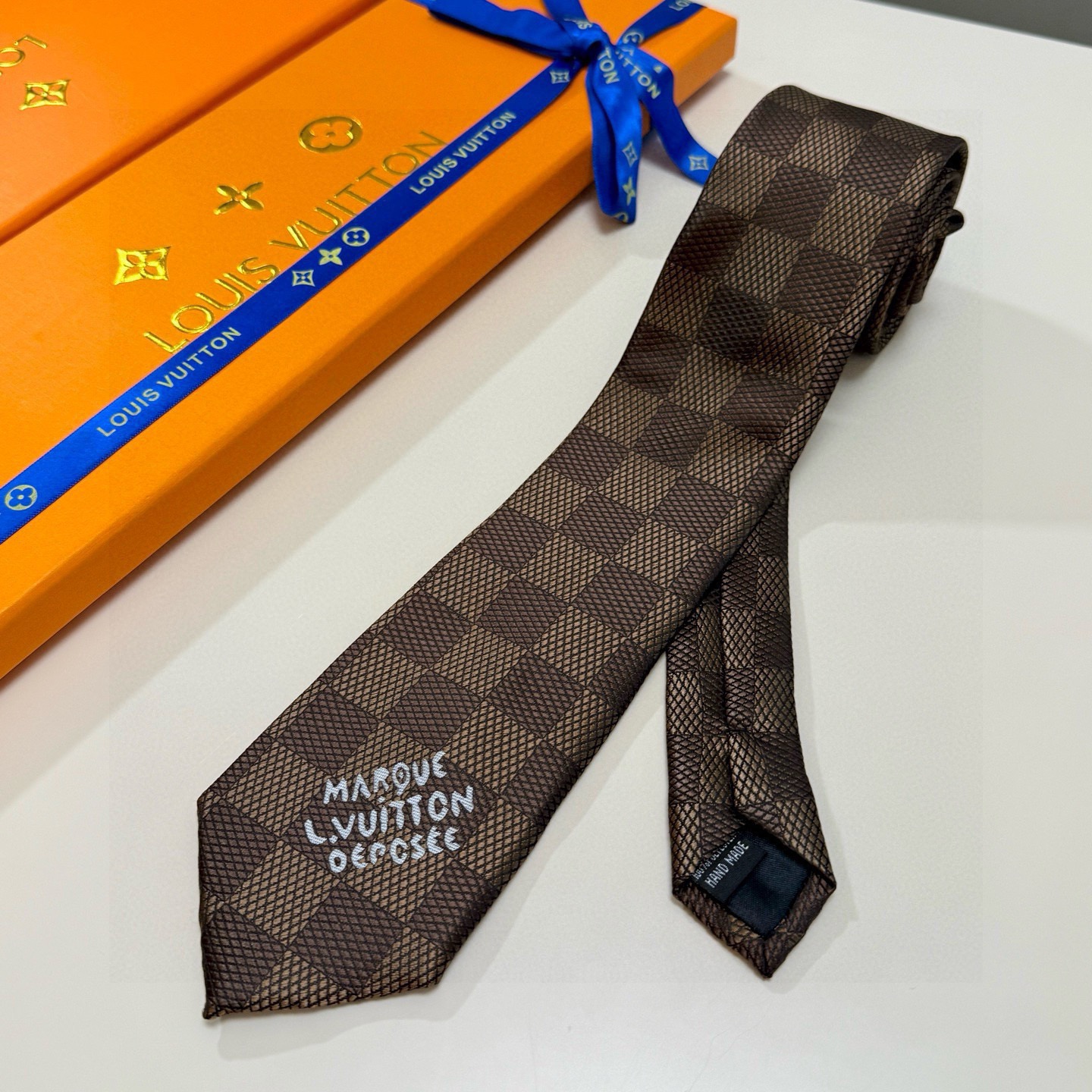 Louis Vuitton LV Damier Heritage Logo Silk Tie - Elegant Retro Vibe - KAIROO