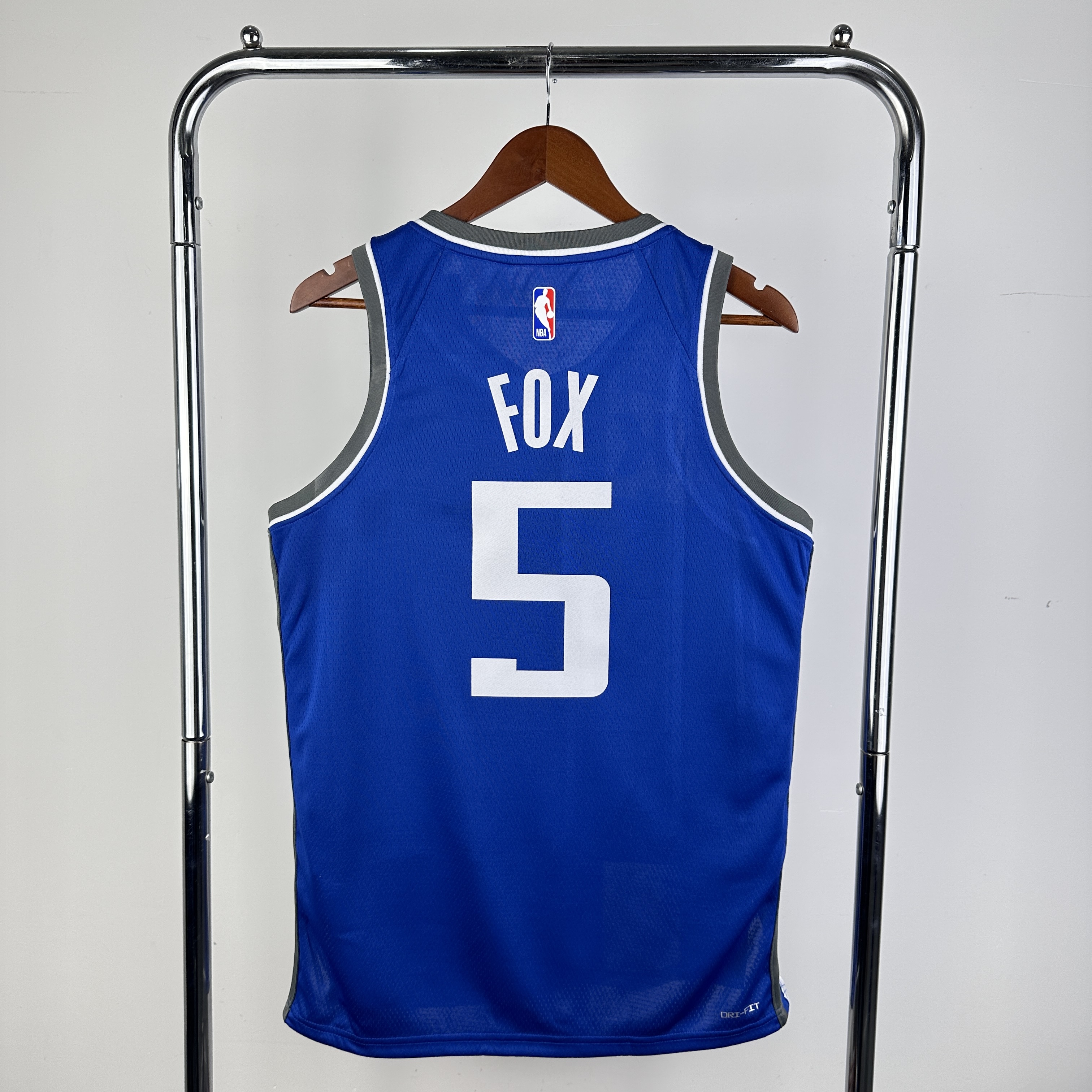 24 SEASON SACRAMENTO KINGS CITY  #5 FOX