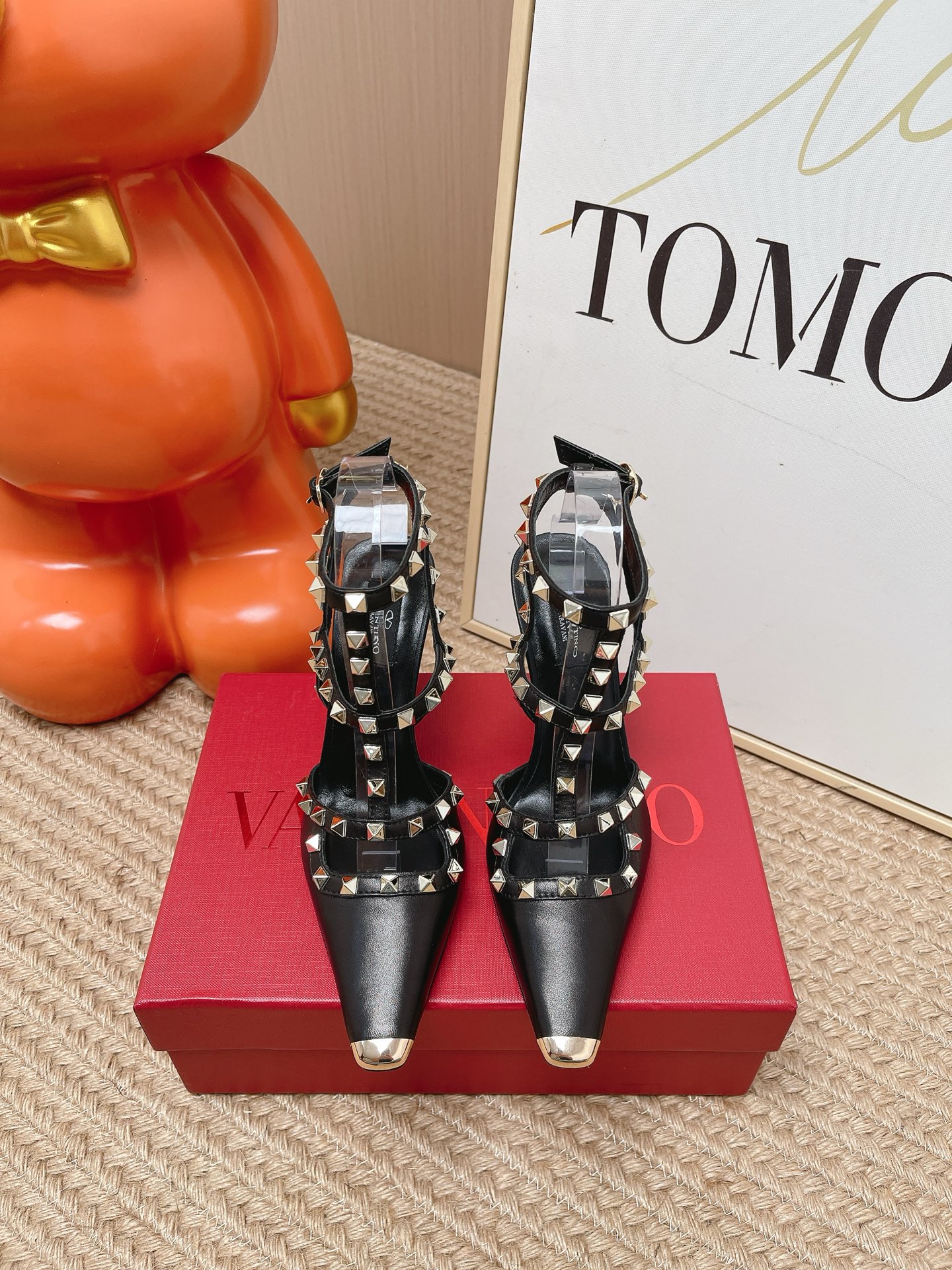 Valentino 2026 New Rockstud Heeled Sandal