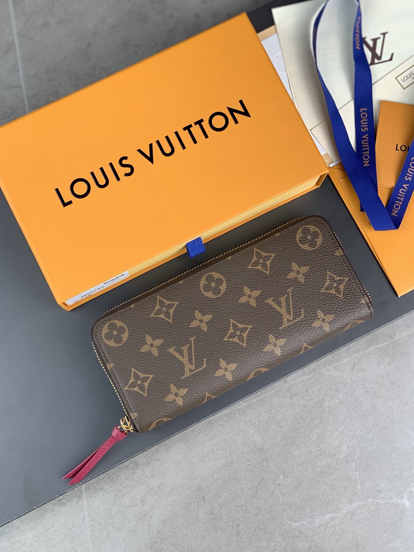 M60742 LV Clemence Wallet Monogram Canvas--Fuchsia