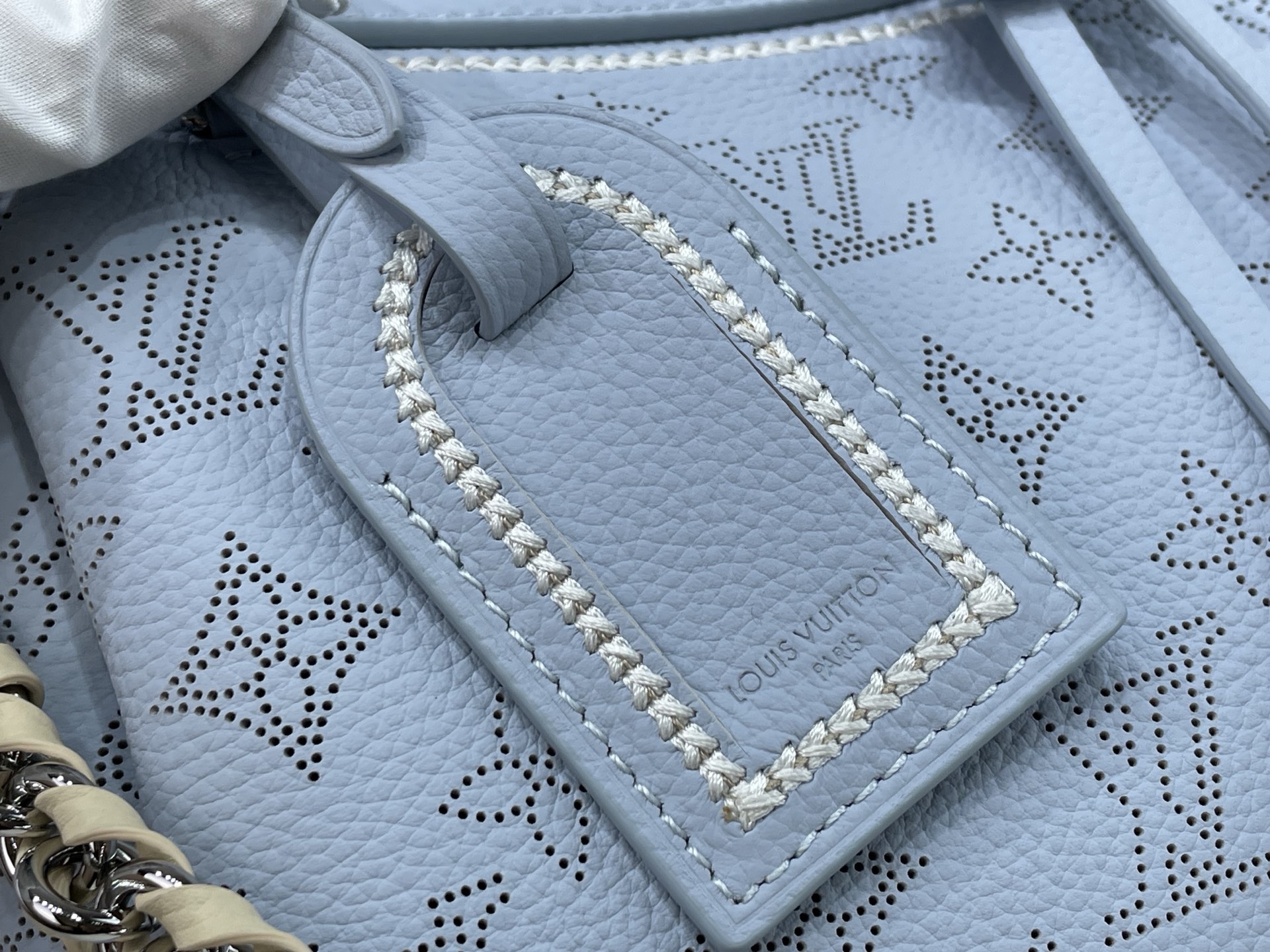 Louis Vuitton Hand It All PM handbag