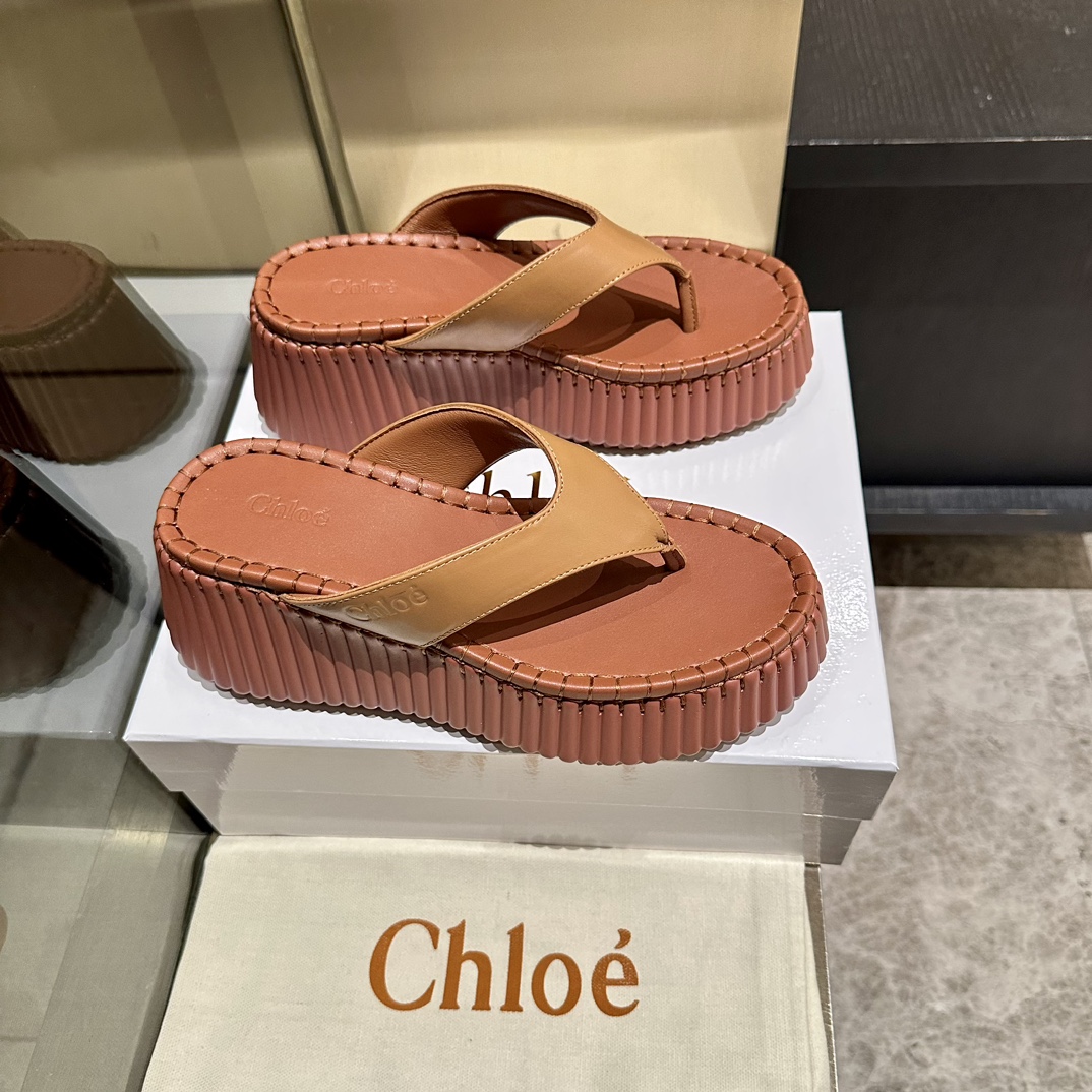 Chloe Nama Wedge Flip-flop