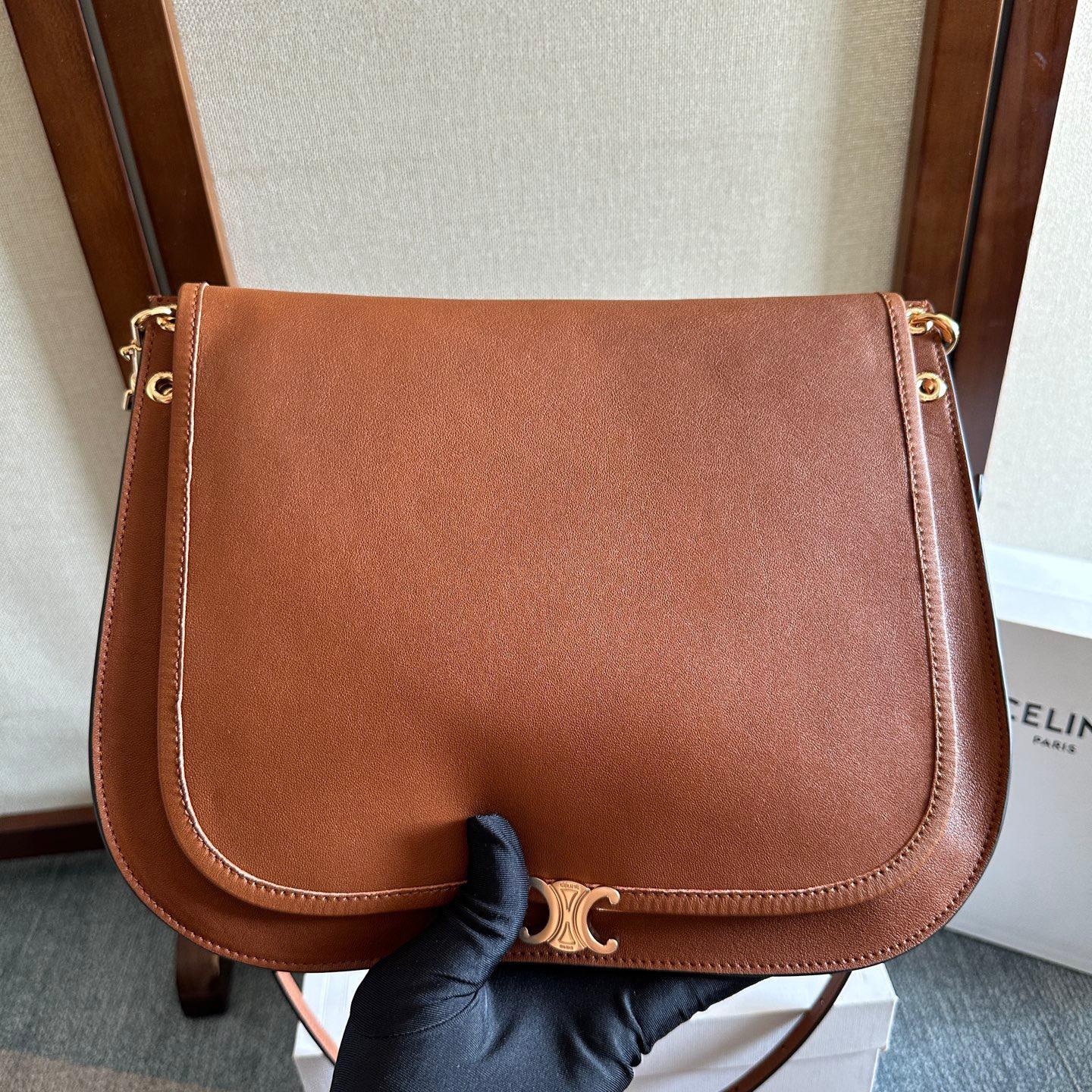 CELINE Soft Triomphe Besace Saddle Messenger Bag