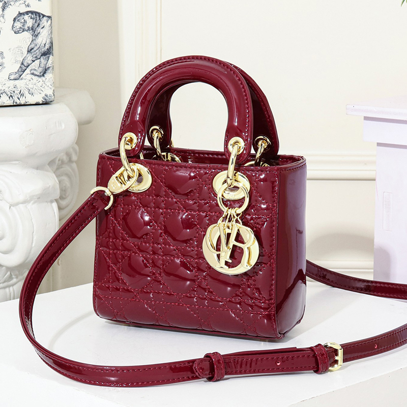 Dior The LADY DIOR Bag M0505OWCB_M323  AAA Quality
