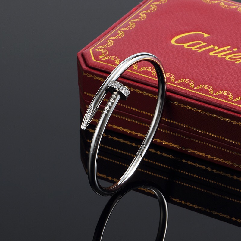 Cartier Fashion Designer Bracelet