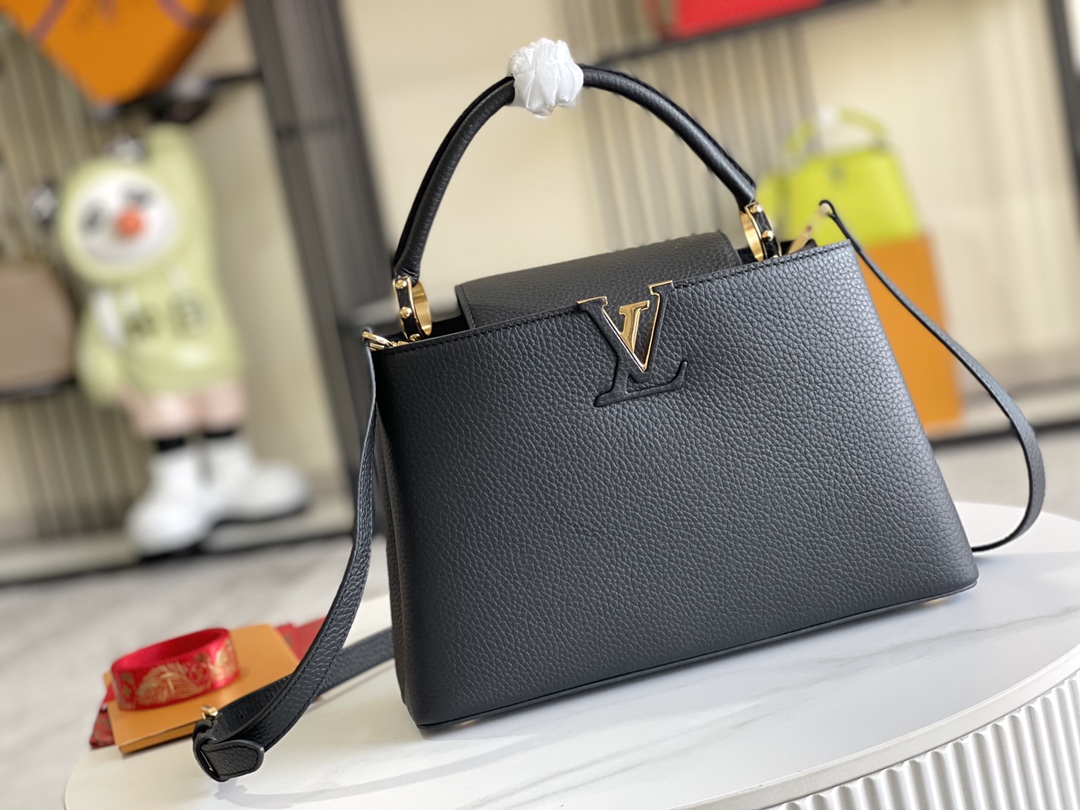 M24727 Capucines MM in Black Taurillon leather