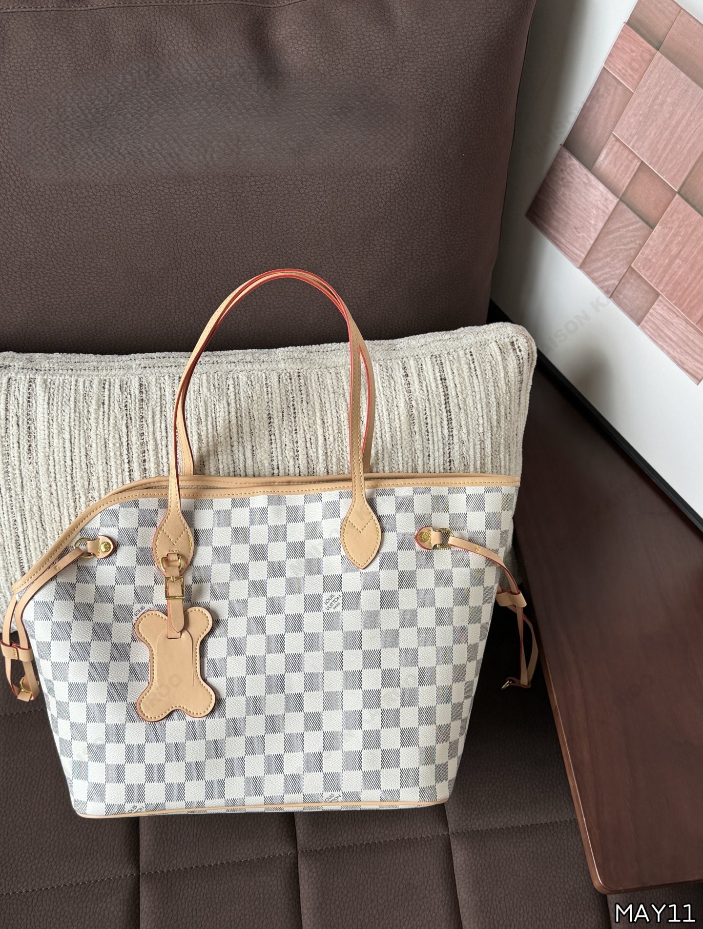 Louis Vuitton LV Neverwoof MM Damier Azur White Checkered Canvas Bone Charm Pet Carrier Tote Bag - KAIROO