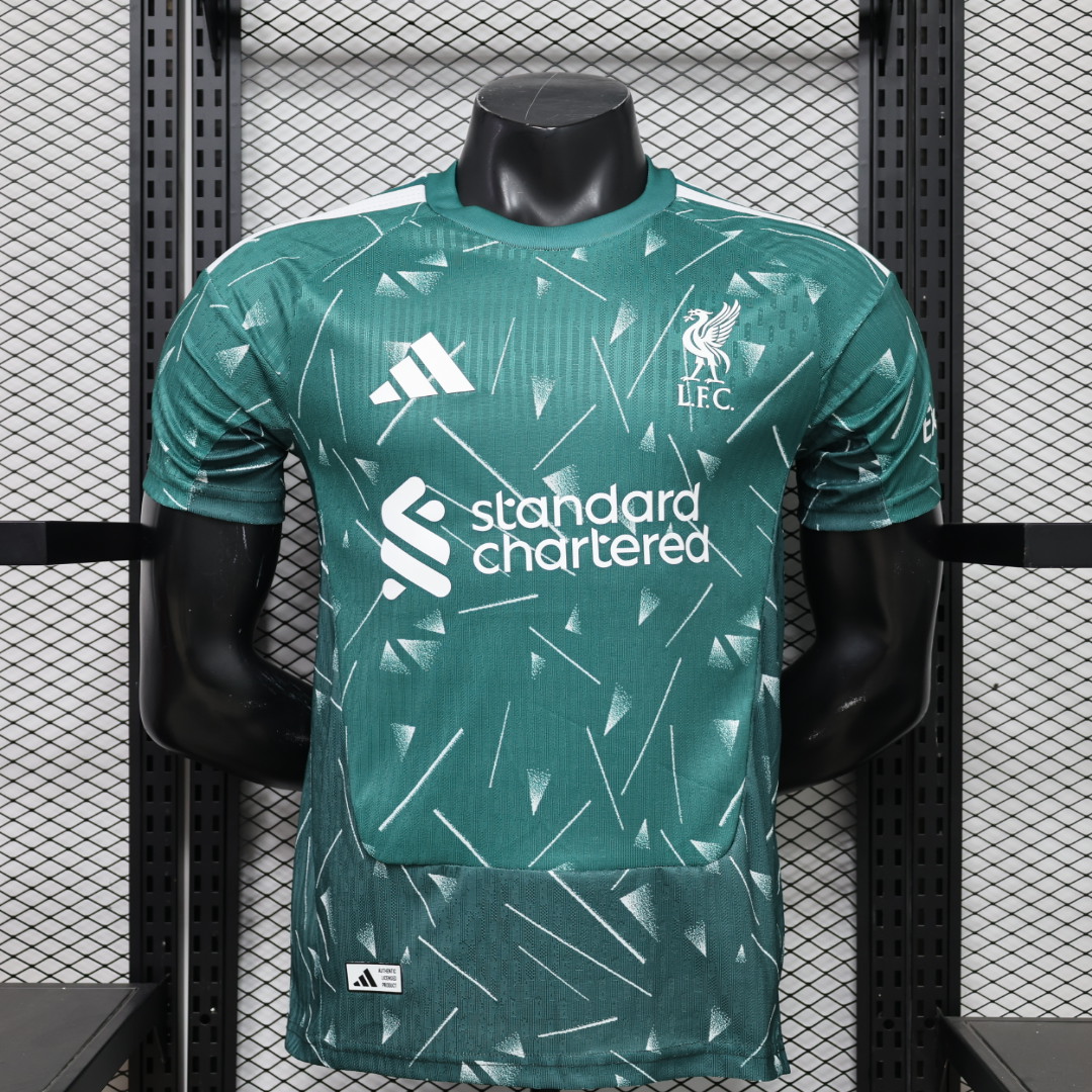 Liverpool Goalkeeper Jersey Player Version 26/27