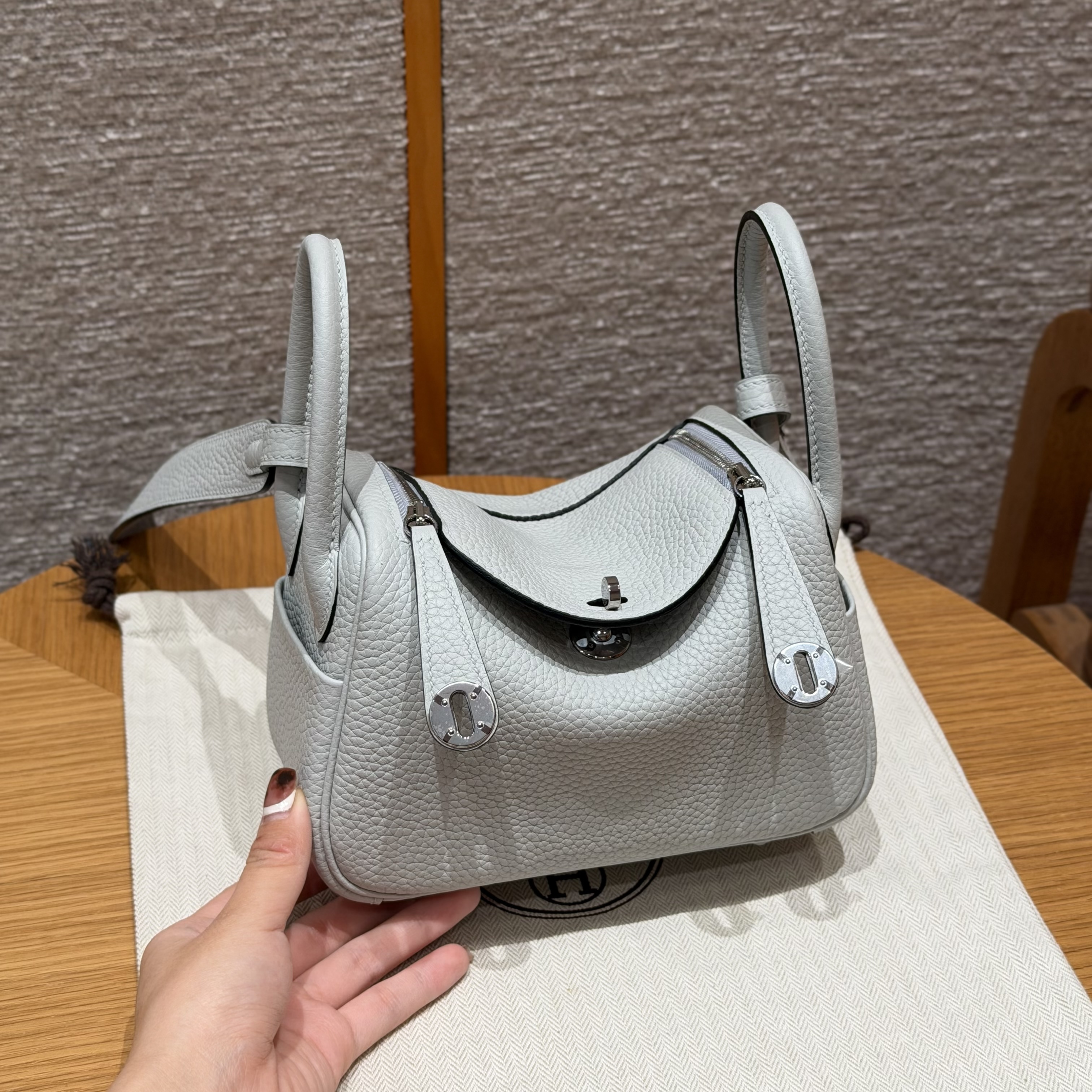 Hermes Blue Pale Clemence Mini Lindy 20