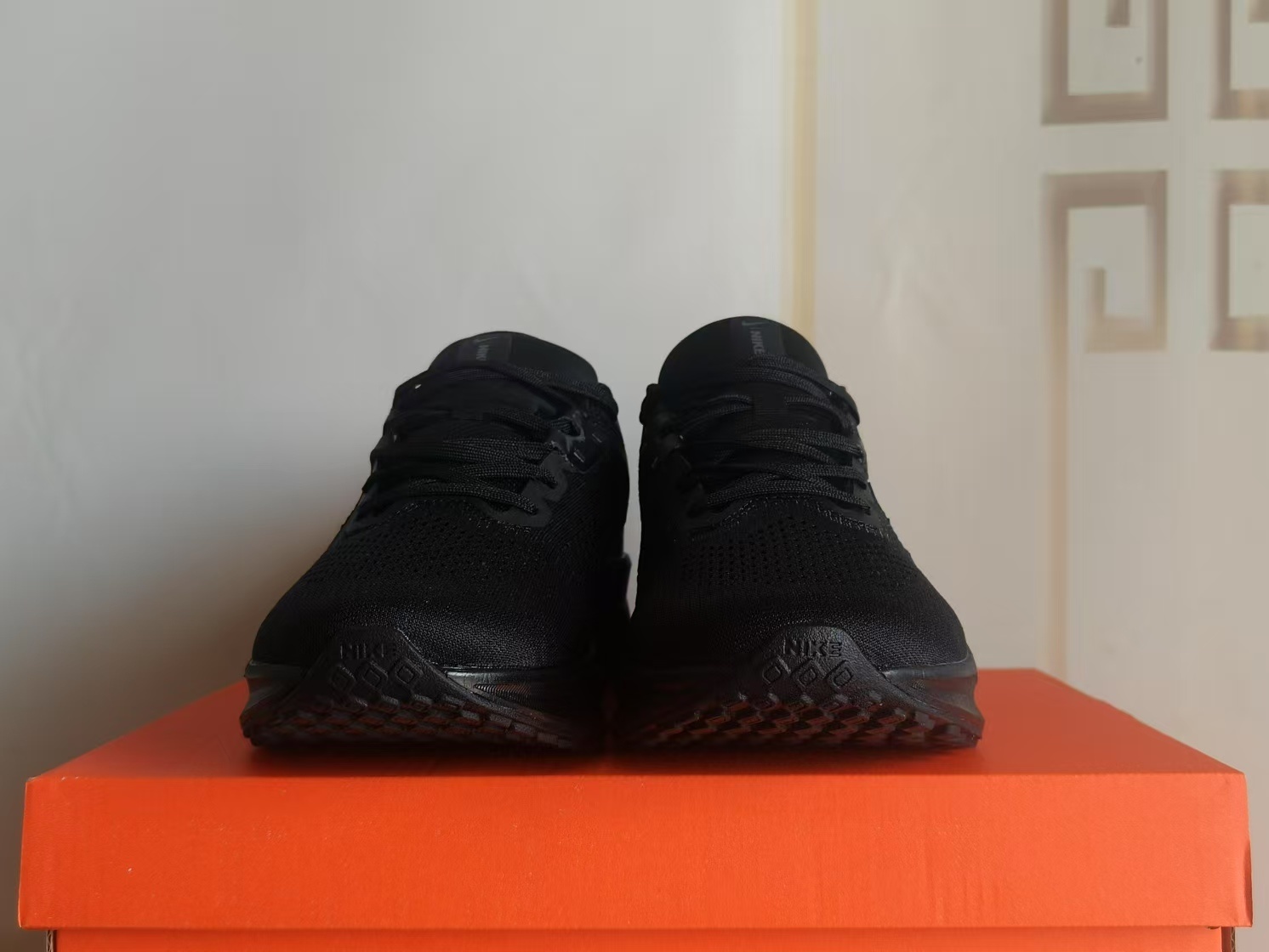 FD6033-003 US Men's Sizes6 to 11 in half sizes Black Gen6 Shoes tianlong