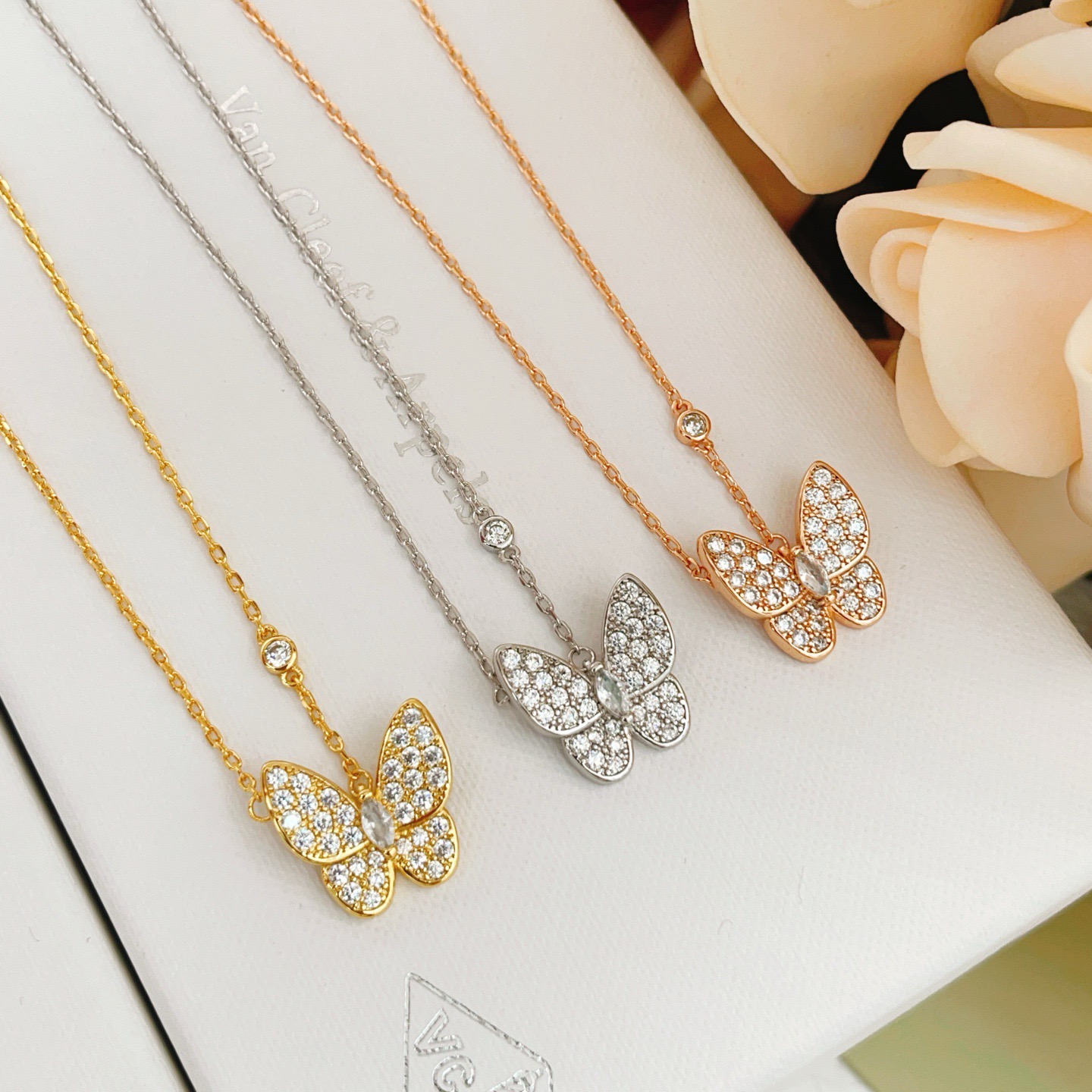 Van Cleef Fashion Necklace