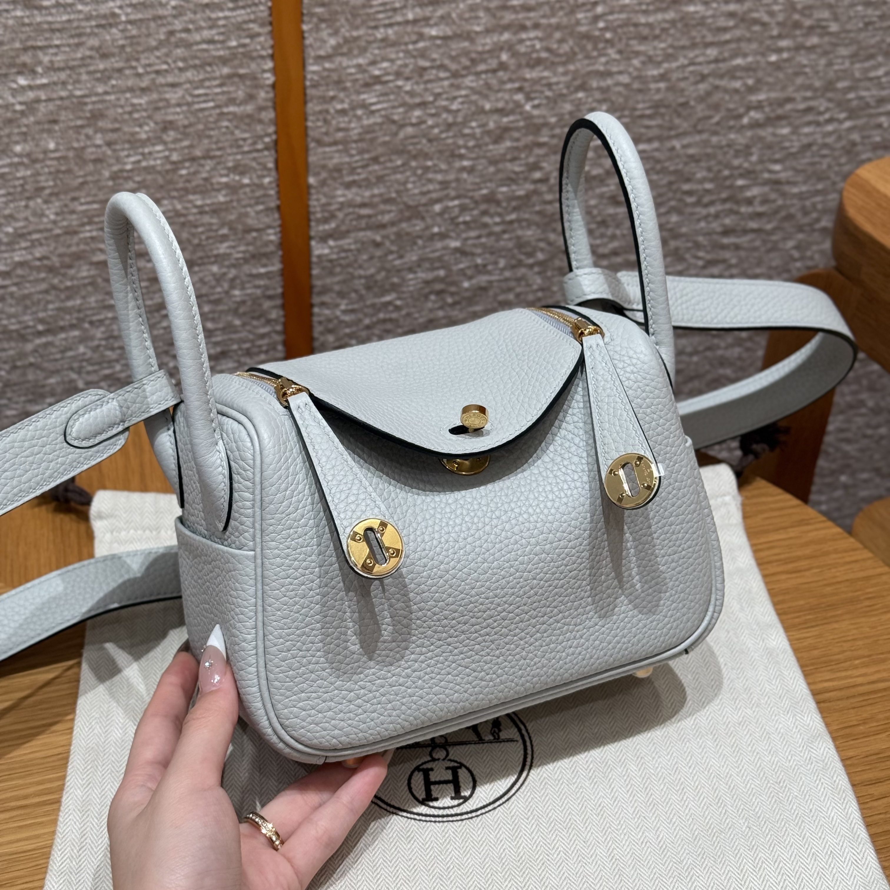 Hermes Blue Pale Clemence Mini Lindy 20