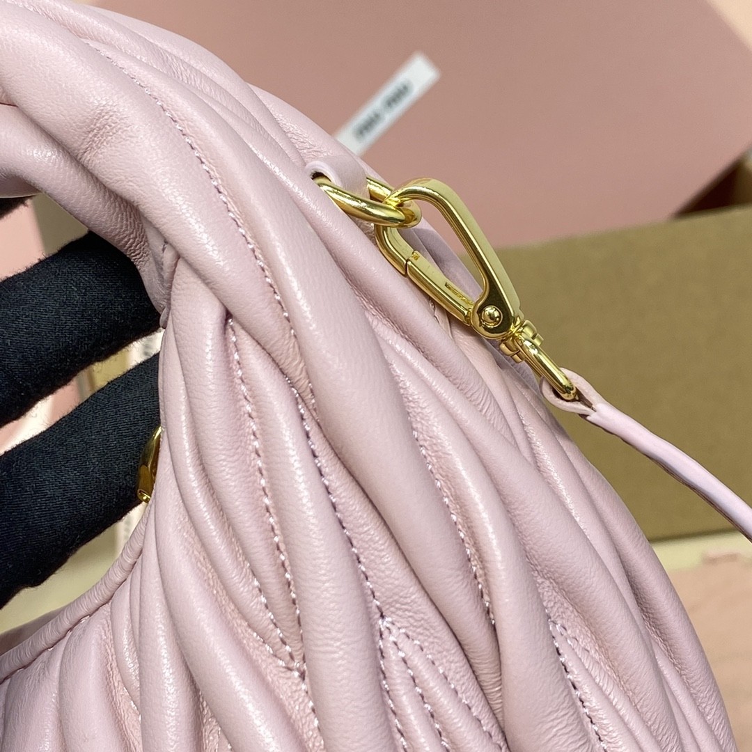MiuMiu miuwander Handbag