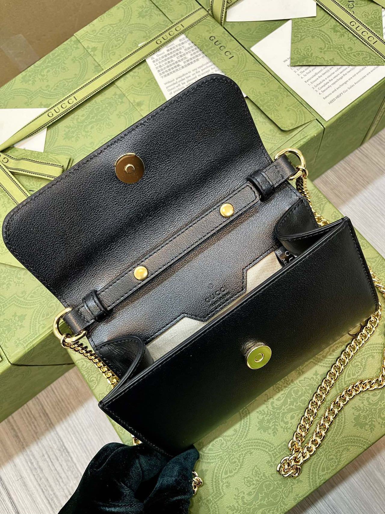 GUCCI bamboo joint double G chain baguette bag