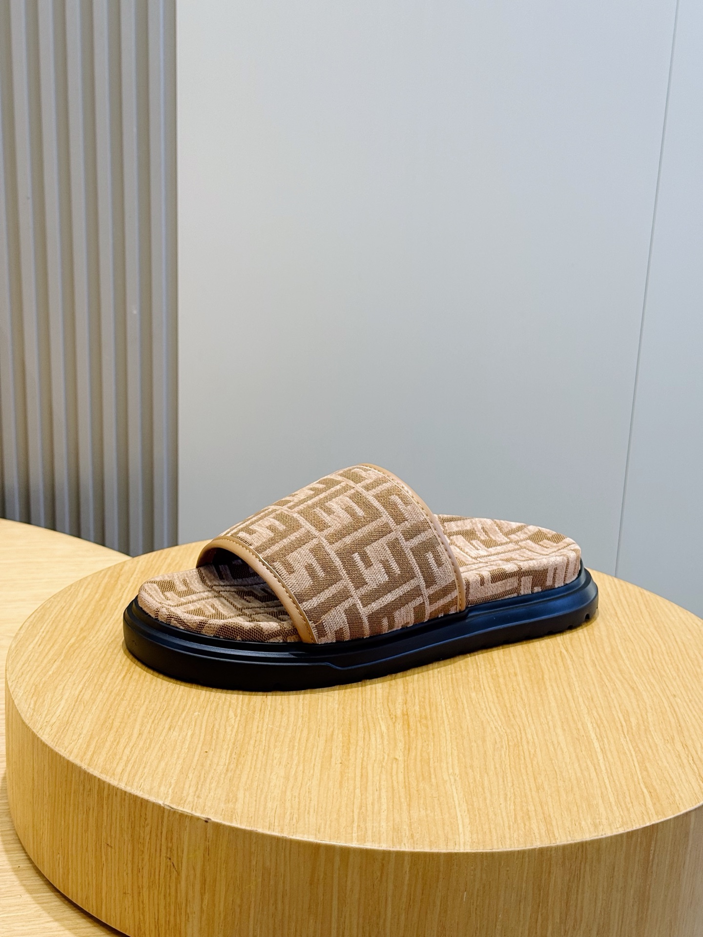 Fendi Men's FF Slipper Mule