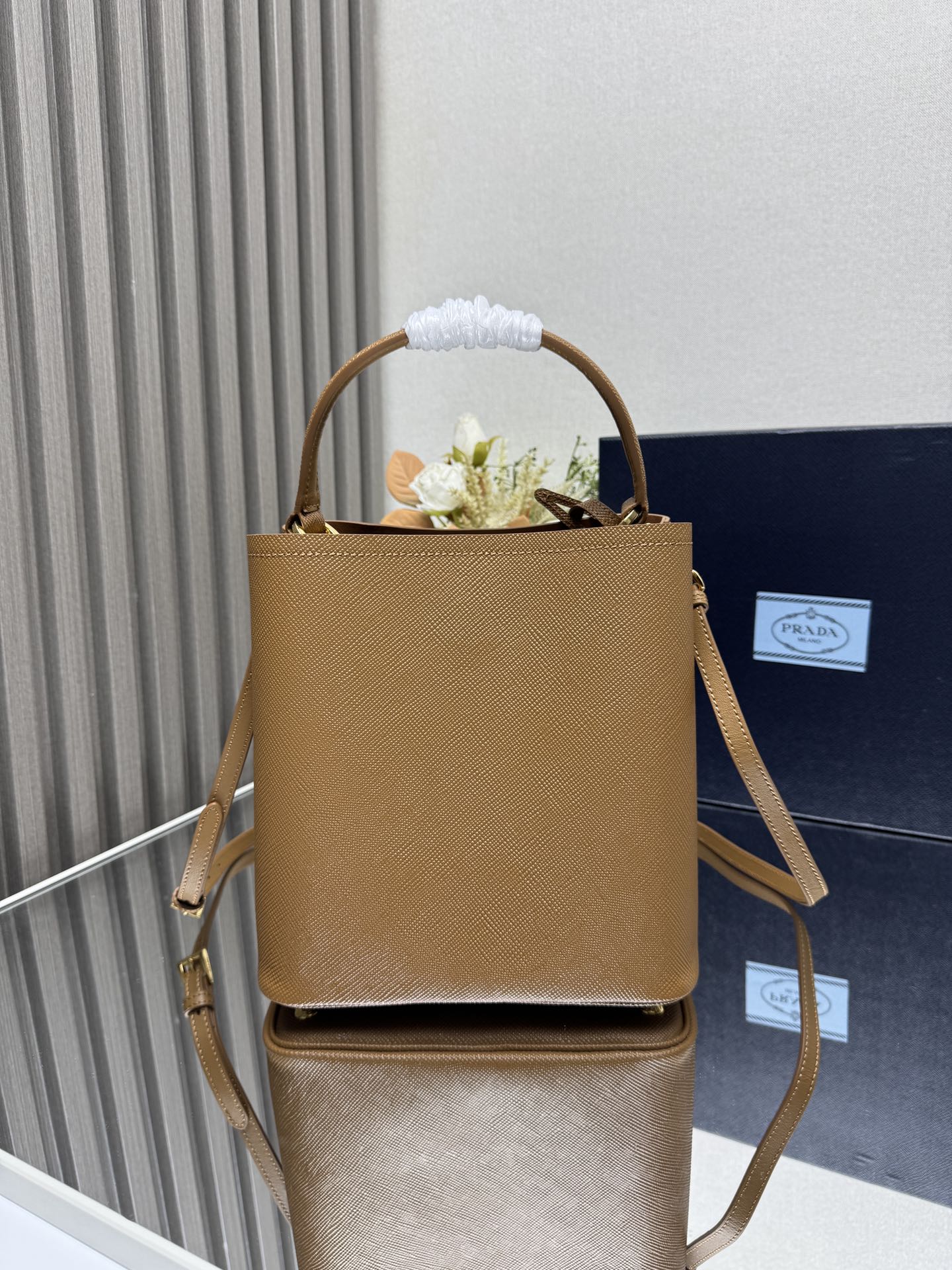 Prada Panier Saffiano iconic leather bag-Caramel 1BA212