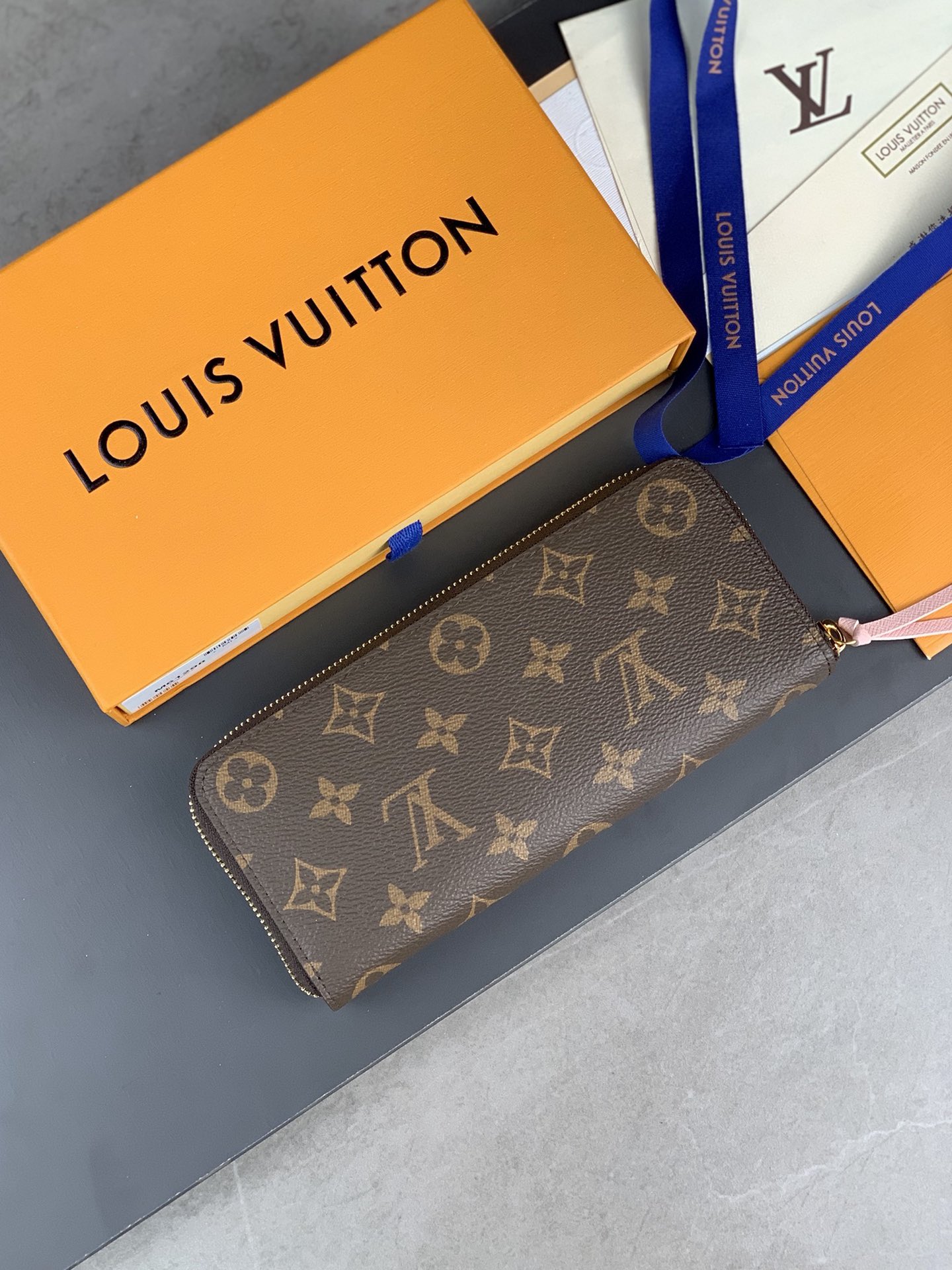M61298 LV Clemence Wallet Monogram Canvas-Rose Ballerine