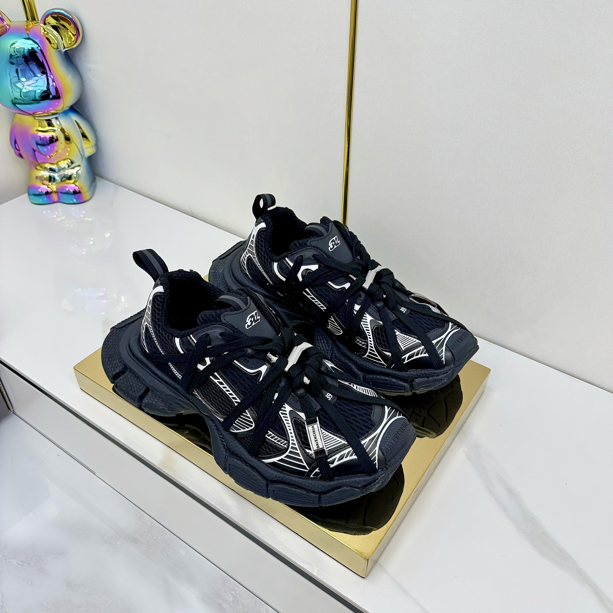 Balenciaga 3XL Unisex Sneaker
