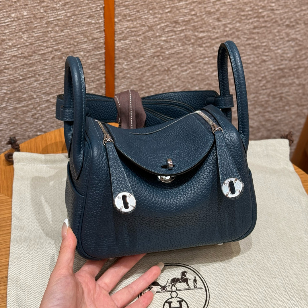 Hermes Blue Presse Clemence Mini Lindy 20