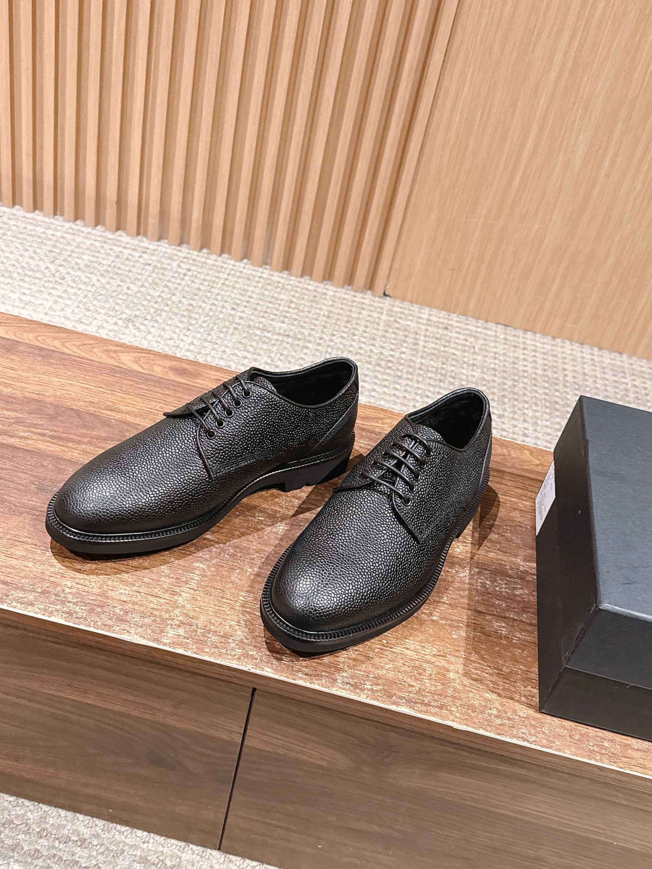 Zegna Aosta Dress Derby in luxury grained calfskin