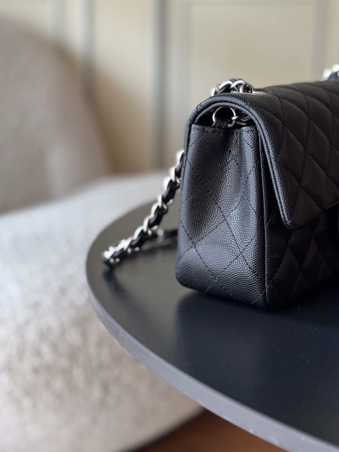 Chanel Classic flap caviar bag 20CM