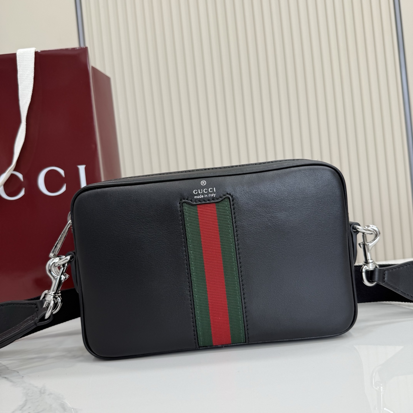 Gucci Web Trademark small crossbody bag 866982