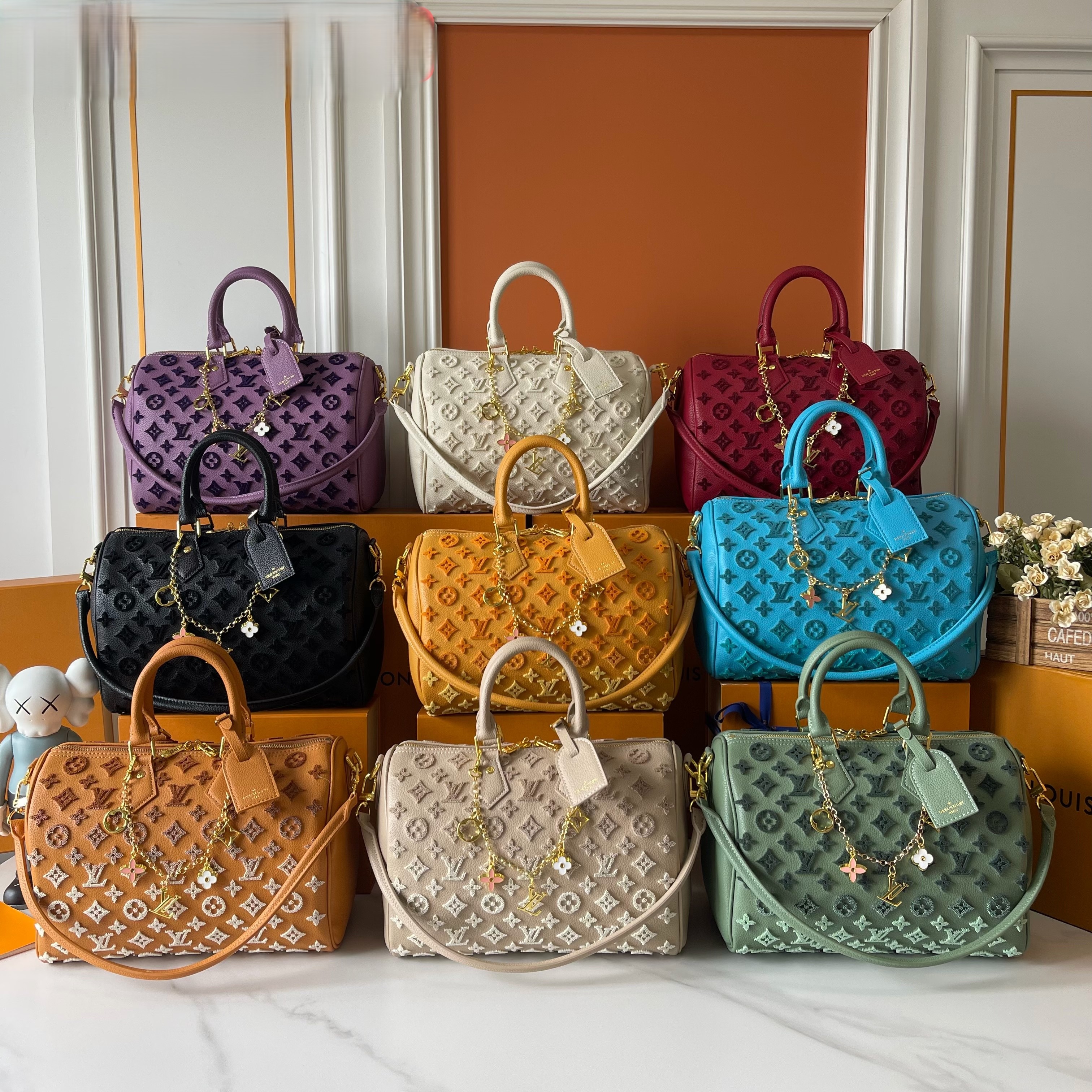 Louis Vuitton LV Speedy 30 Gradient Terry Loop Monogram Embossed Leather Boston Top Handle Bag - KAIROO