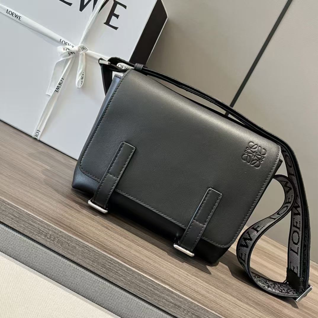 Loewe Military Messenger Classic Postman Bag